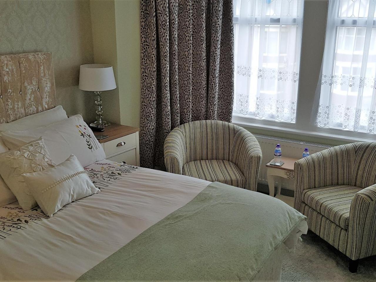 Bed and Breakfast Courtneys Of Gynn Square Blackpool Pokoj fotografie